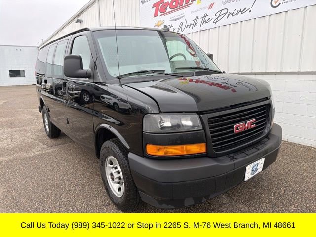 Used 2022 GMC Savana 2500 w/ Communications Package RWD image 3