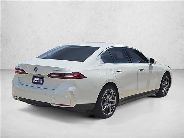 Used 2024 BMW i5 eDrive40i RWD image 5