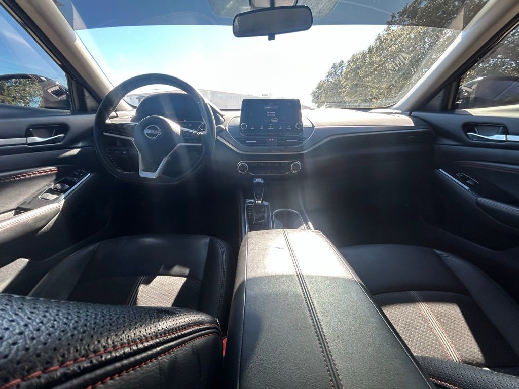 Used 2023 Nissan Altima 2.5 SR image 10