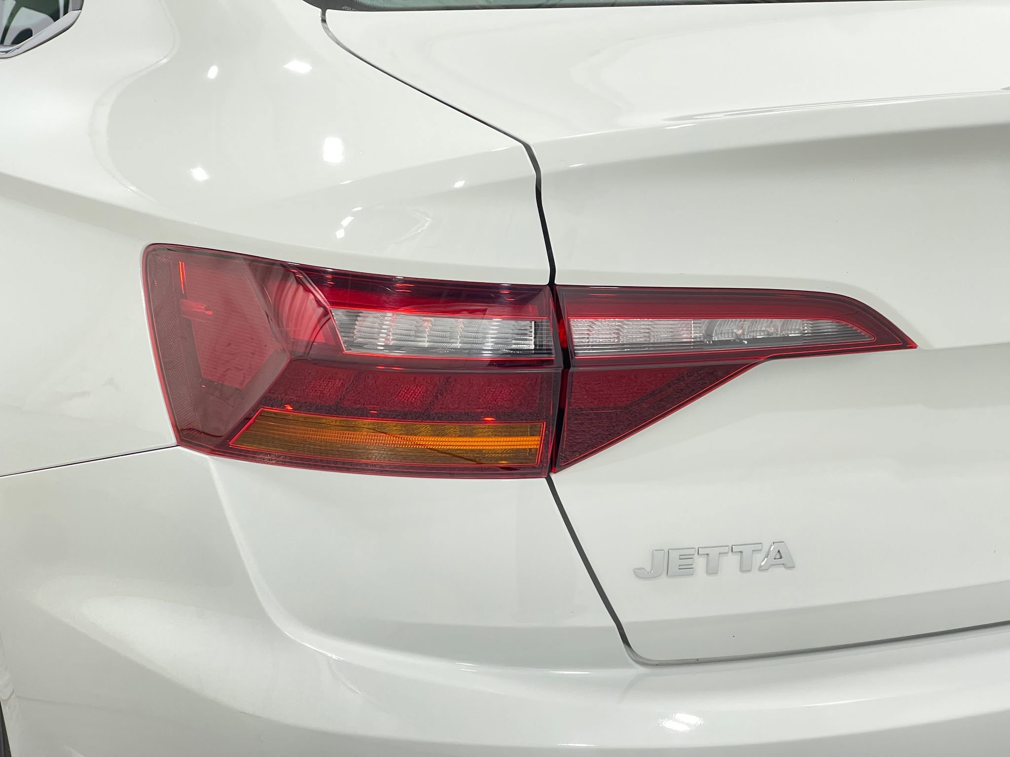 Used 2019 Volkswagen Jetta SEL FWD image 32