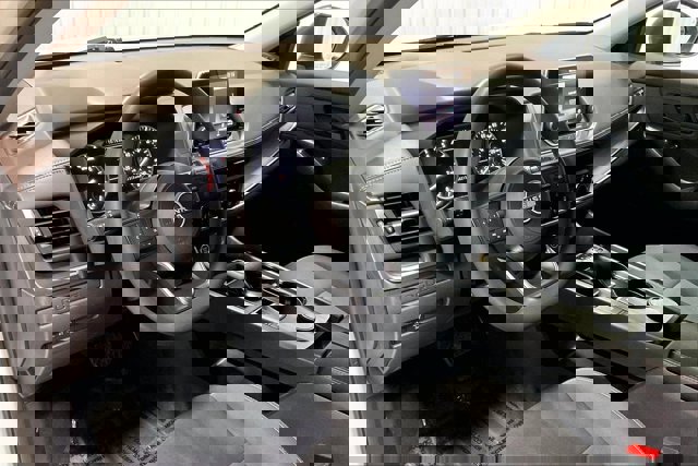 Used 2023 Nissan Rogue S image 14