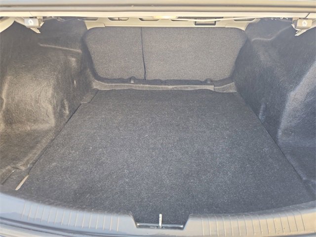 Used 2022 Chevrolet Malibu LT image 24