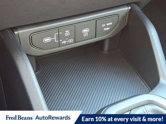 New 2025 Kia K4 LXS image 15