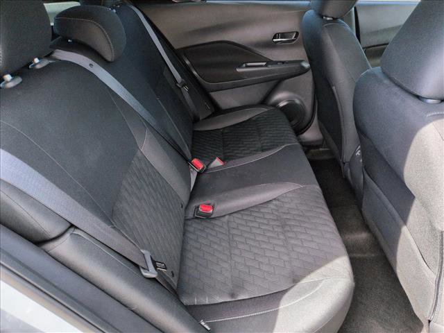 Used 2024 Nissan Kicks SV image 19