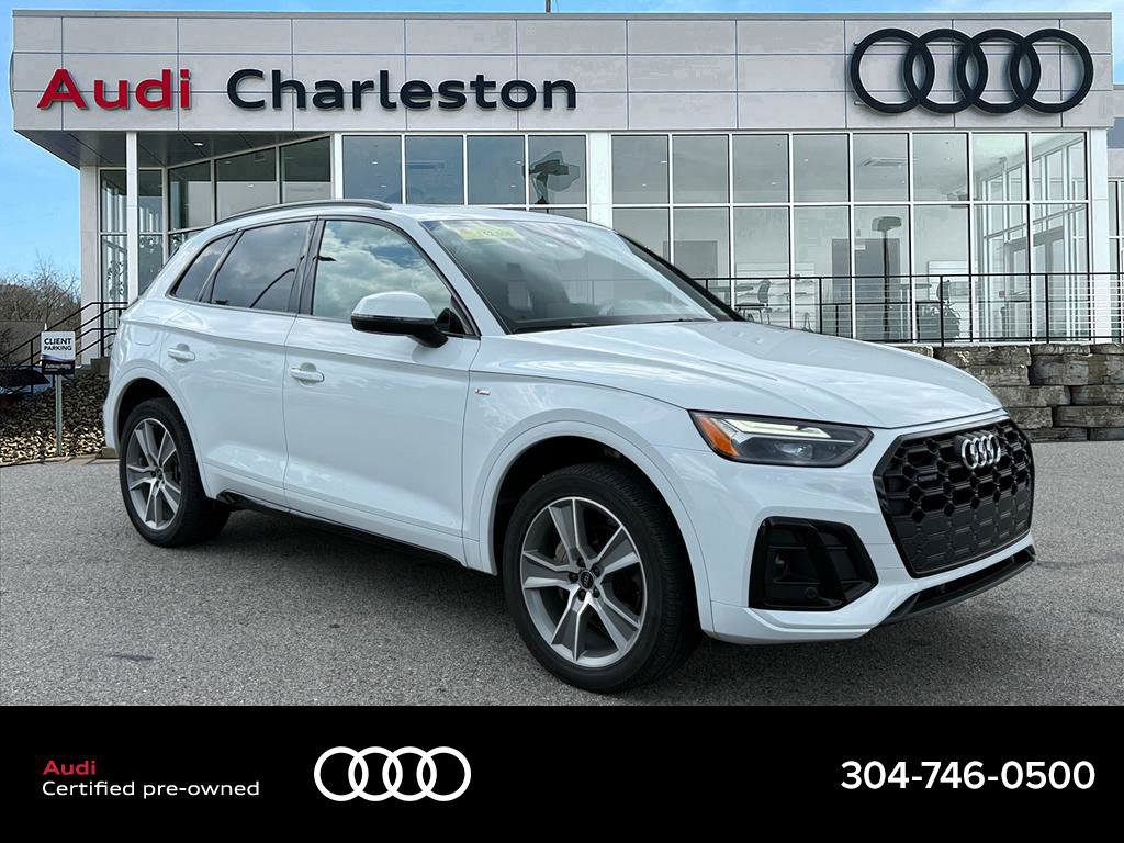 Certified 2025 Audi Q5 2.0T Premium w/ Convenience Plus Package AWD/4WD image 1