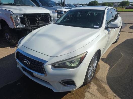 Used 2018 INFINITI Q50 Luxe w/ Essential Package (3.0T Luxe) RWD image 1