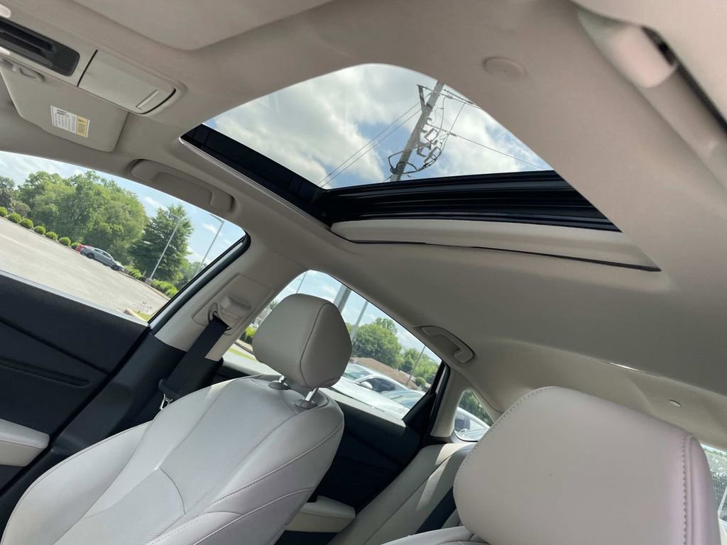 Used 2025 Honda Accord Touring image 16