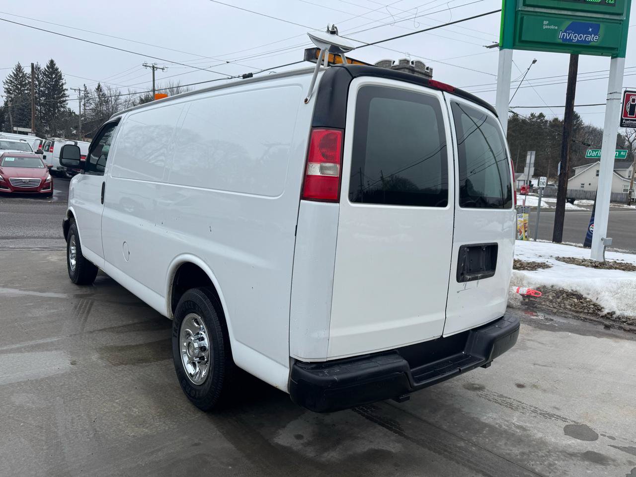 Used 2008 Chevrolet Express 3500 RWD image 3