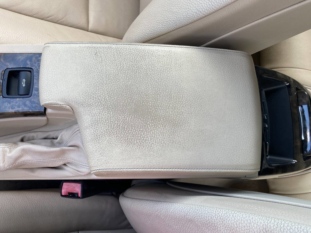 Used 2009 BMW 328i Convertible image 25