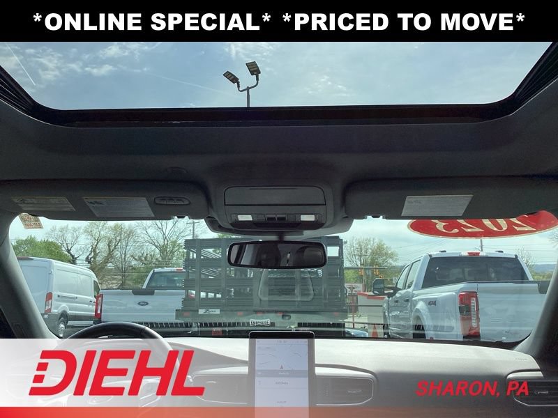 Used 2023 Ford Explorer Limited w/ Hybrid Equipment Group 310A AWD/4WD image 32
