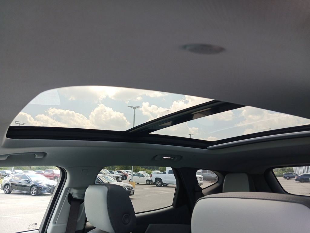 Used 2019 Chevrolet Blazer LT w/ Sun and Wheels Package FWD image 22