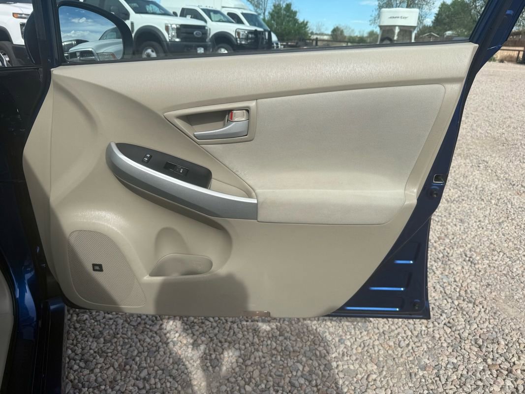 Used 2010 Toyota Prius Two FWD image 13