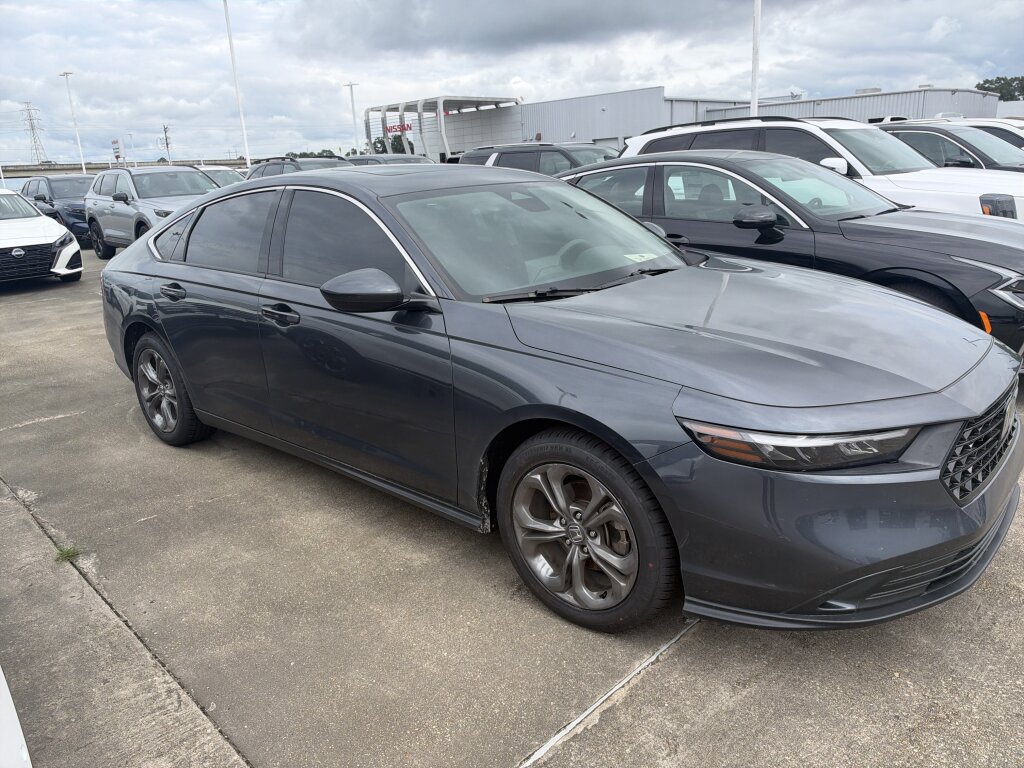 Used 2024 Honda Accord EX image 4