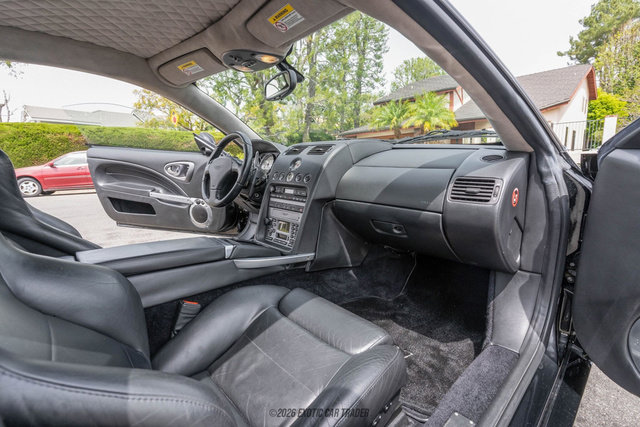 Used 2005 Aston Martin Vanquish S RWD image 40