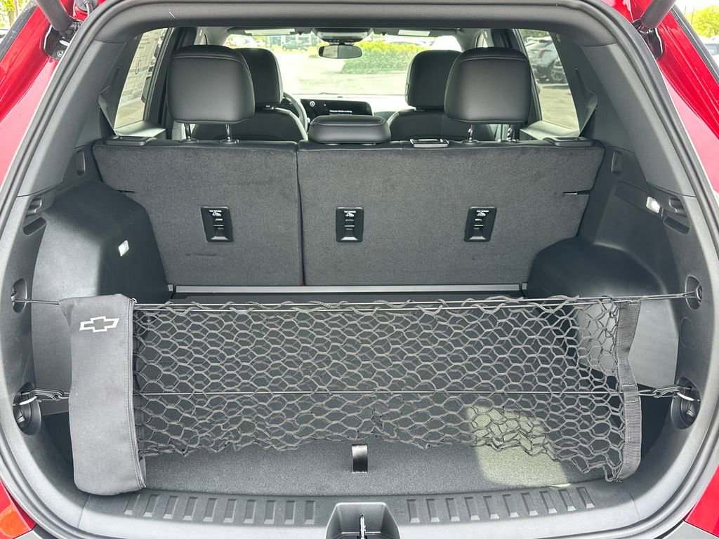 New 2026 Chevrolet Equinox LT w/ Convenience Package II FWD image 9
