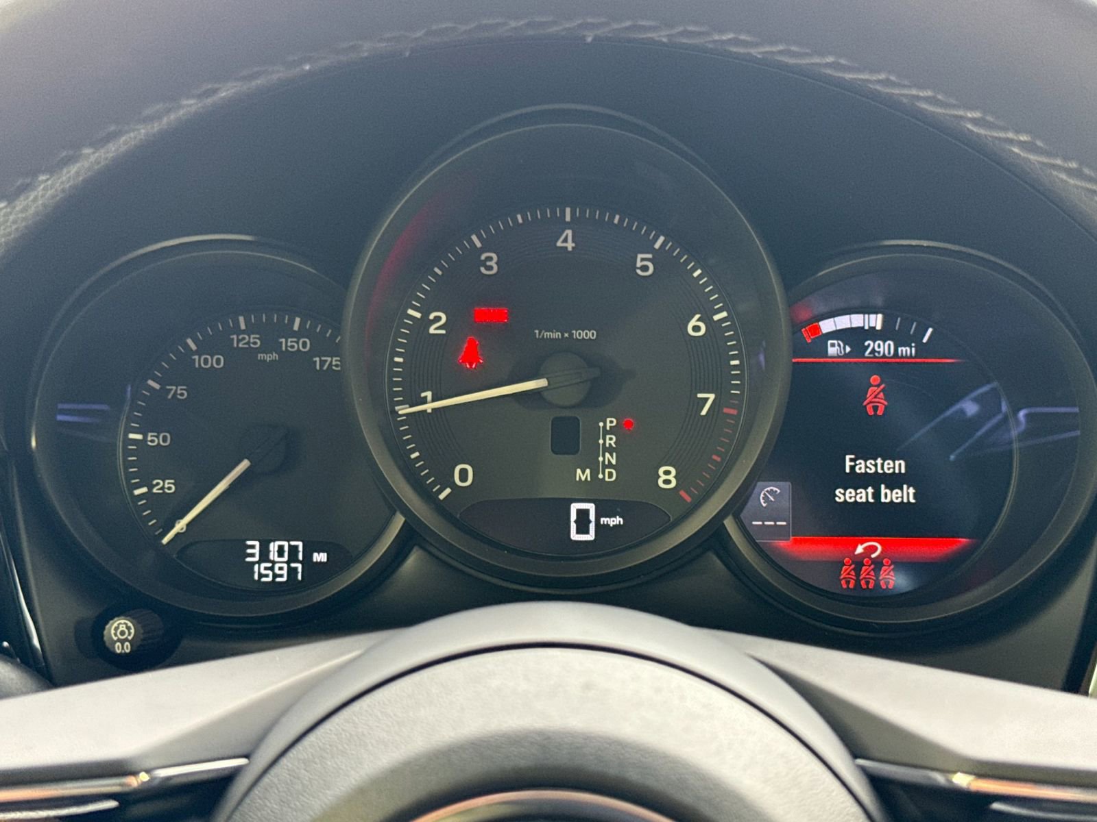 Certified 2025 Porsche Macan image 29