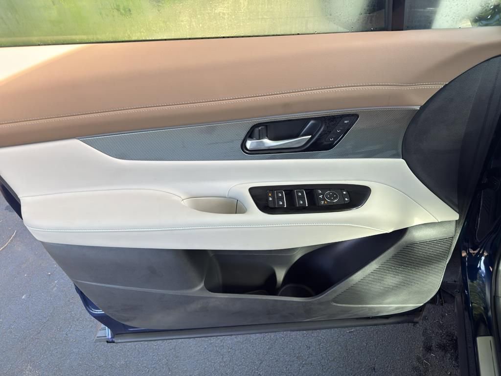 New 2025 Nissan Murano Platinum w/ Cargo Package image 17