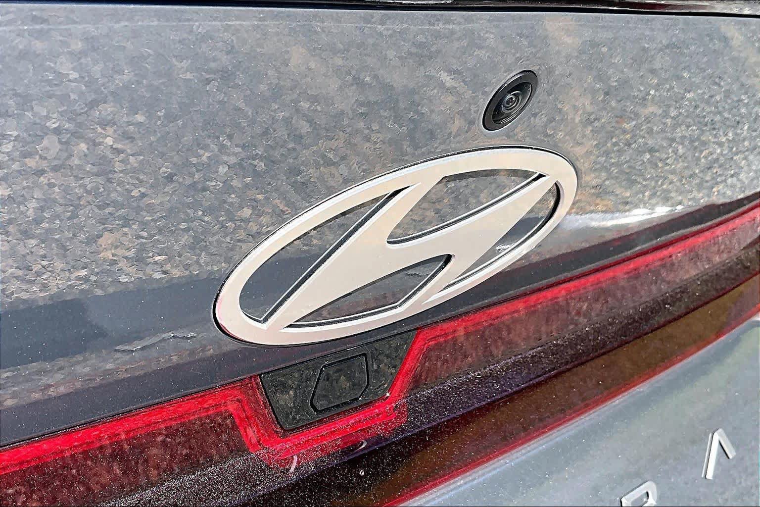 Used 2026 Hyundai Elantra SEL Sport FWD image 31