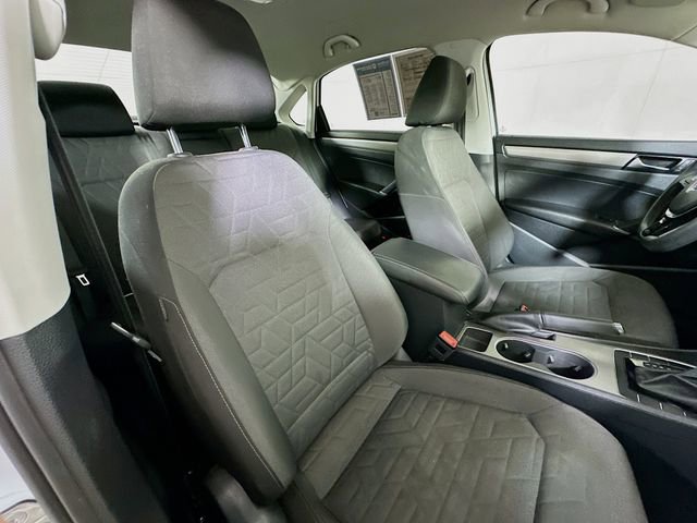Used 2021 Volkswagen Passat 2.0T S image 26