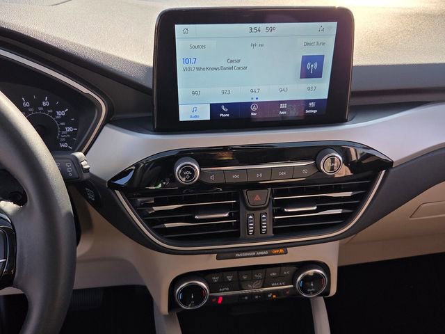 Certified 2022 Ford Escape SEL image 17