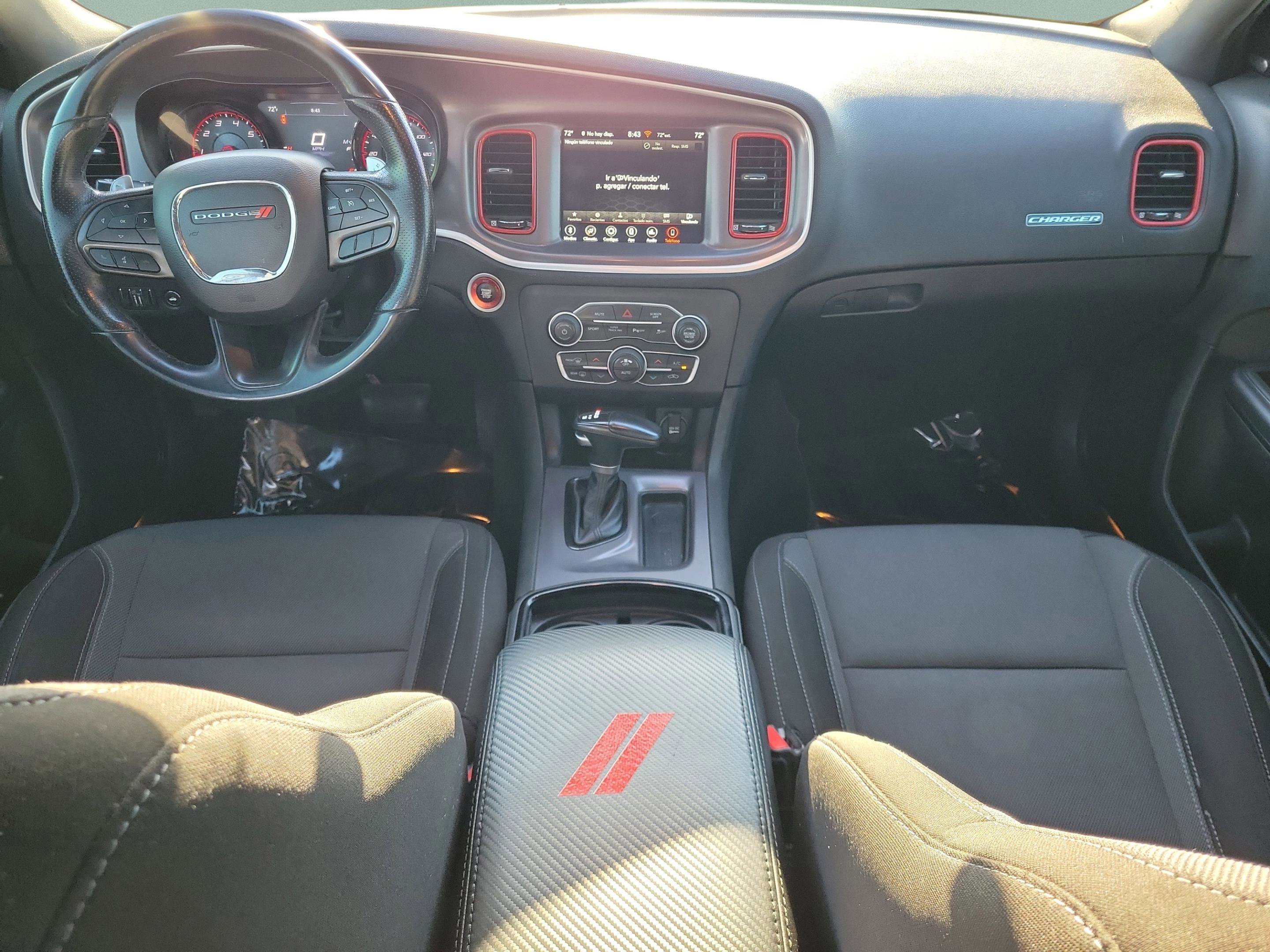 Used 2022 Dodge Charger SXT w/ Blacktop Package image 13