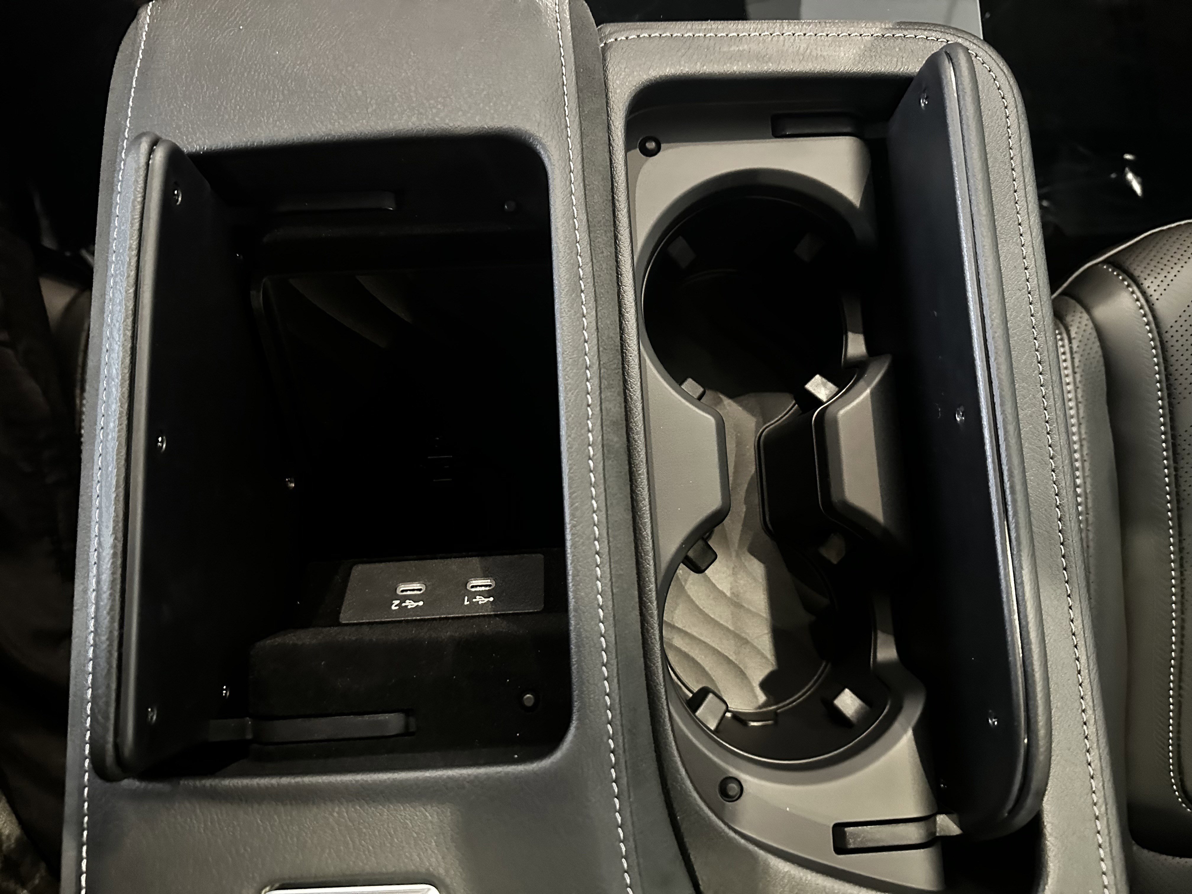 New 2026 INFINITI QX80 Luxe w/ Cargo Package image 23