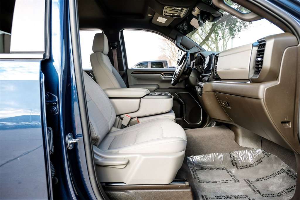 Used 2022 Chevrolet Silverado 1500 LT w/ Max Trailering Package image 33