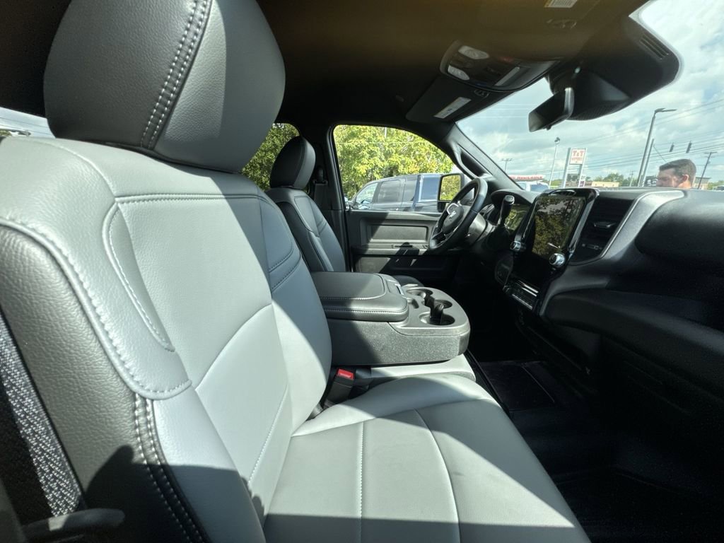 New 2026 RAM 3500 Tradesman image 14