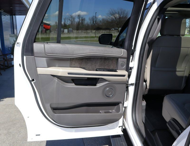 Used 2019 Ford Expedition Max Limited w/ Equipment Group 301A image 18