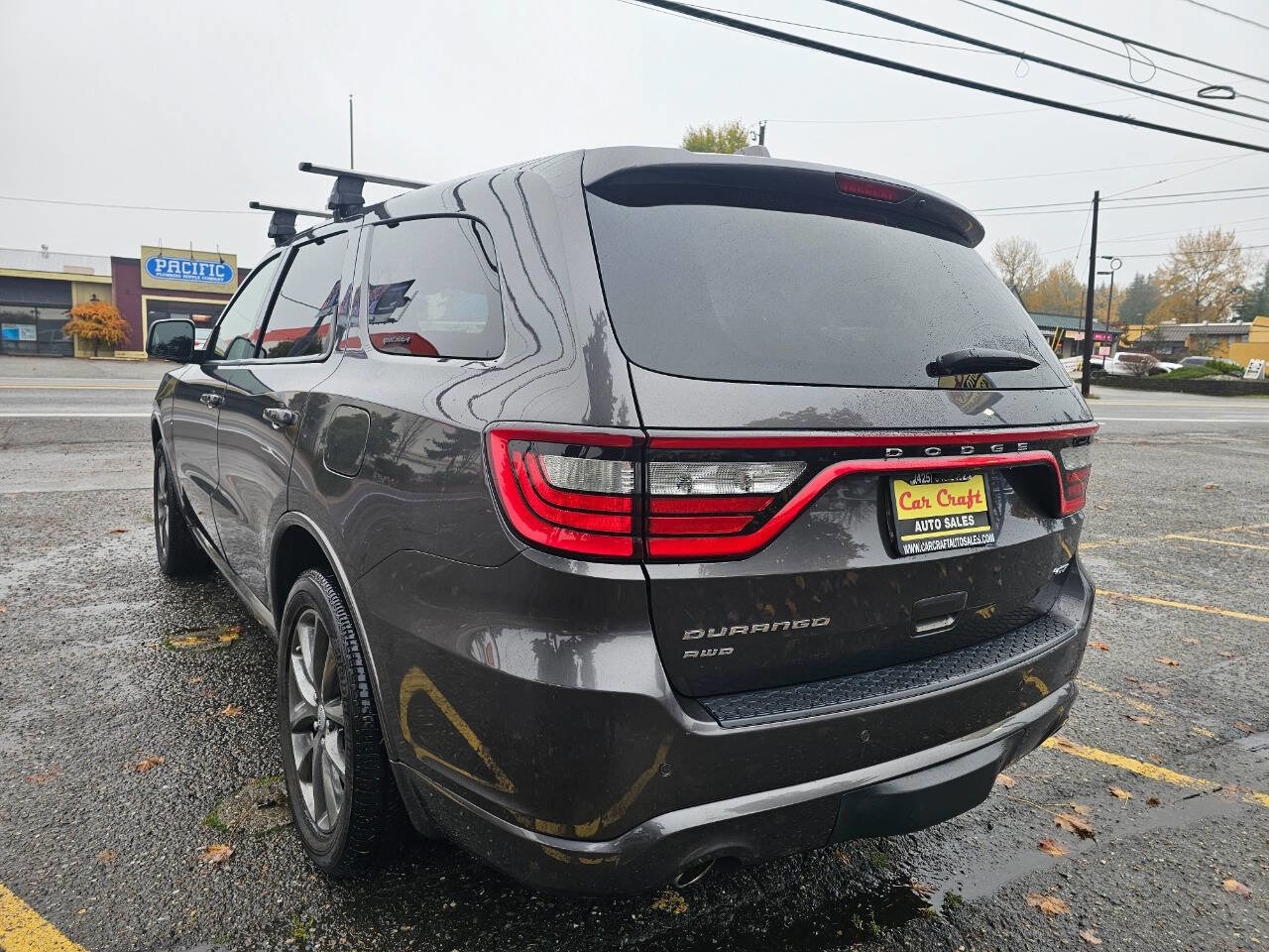 Used 2017 Dodge Durango GT image 4