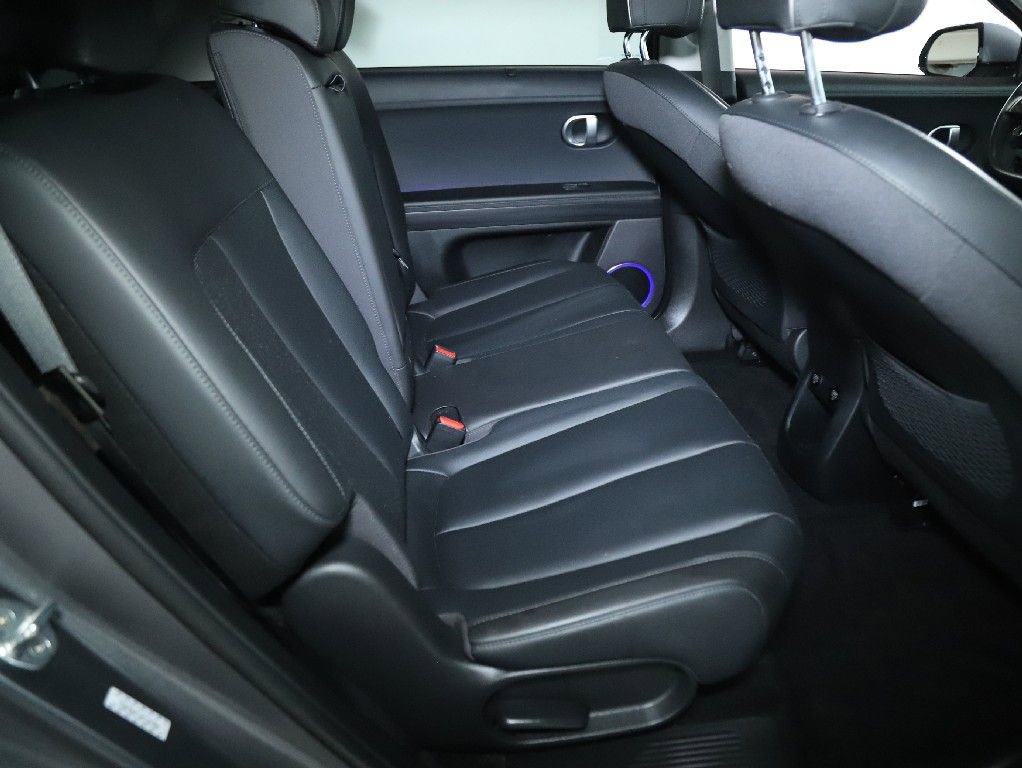 Used 2022 Hyundai Ioniq 5 Limited image 33