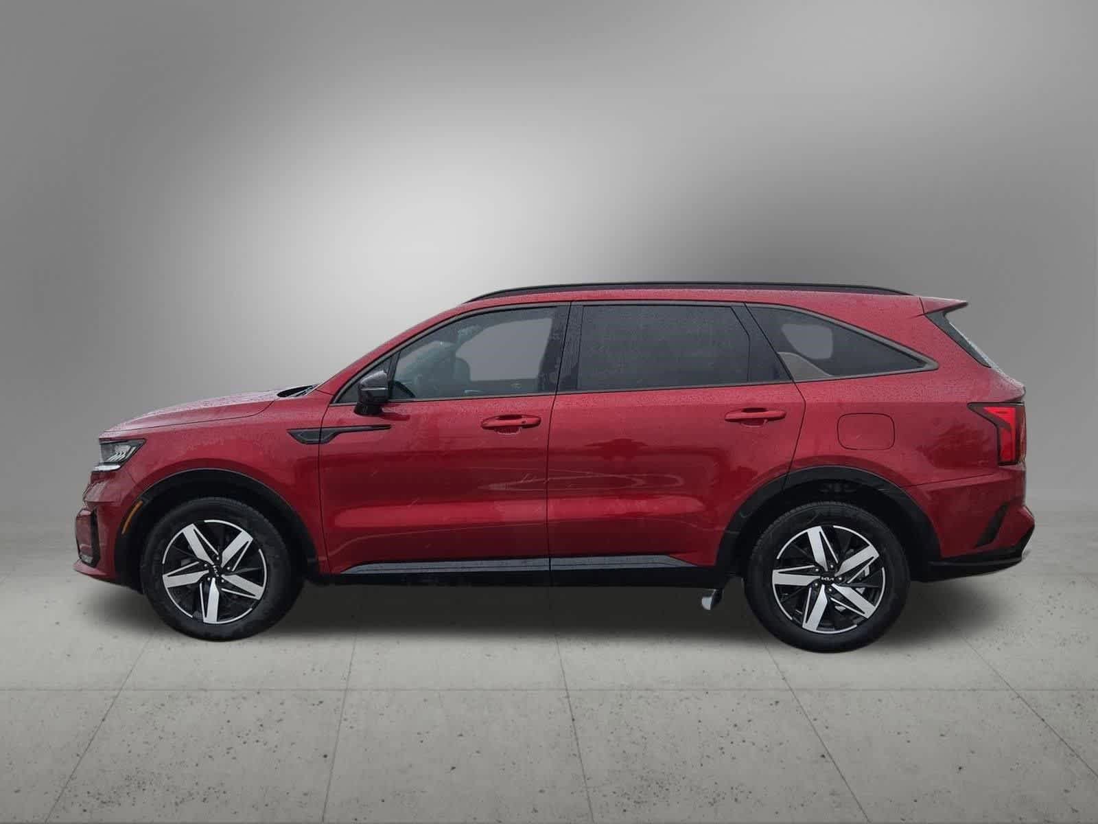 Certified 2023 Kia Sorento S w/ Panoramic Sunroof Package image 3