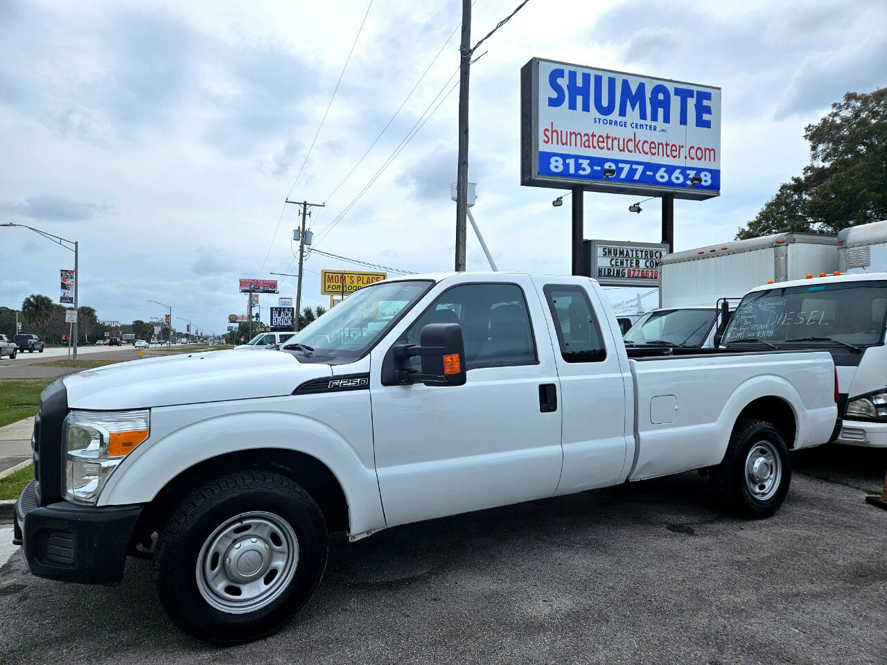 Used 2015 Ford F250 XL w/ Power Equipment Group image 2