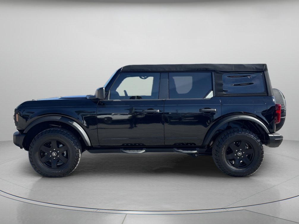 Used 2024 Ford Bronco Black Diamond image 5