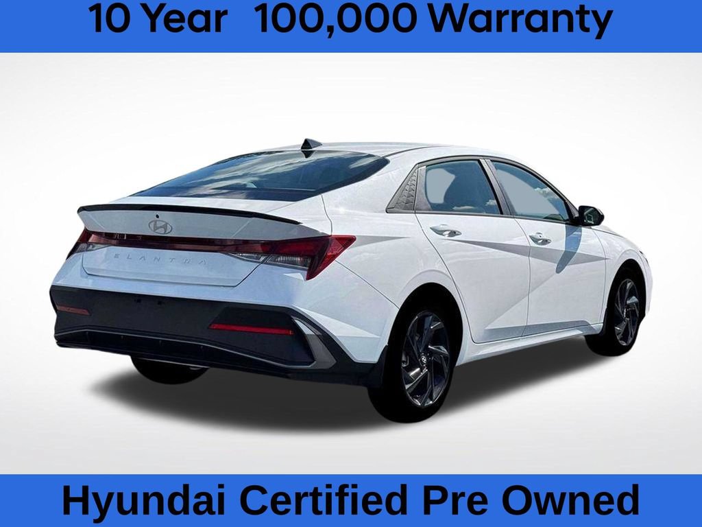 Used 2026 Hyundai Elantra Sport FWD image 14