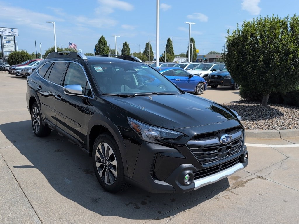 New 2025 Subaru Outback Touring XT image 4