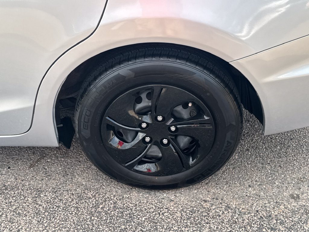 Used 2015 Honda Civic LX image 37