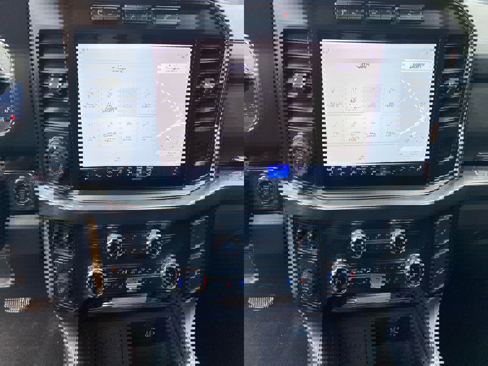 Used 2024 Ford F250 Lariat w/ Lariat Ultimate Package image 11