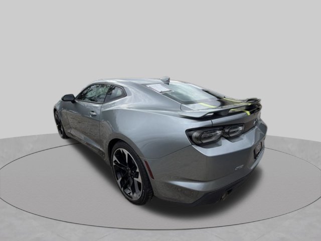 Used 2023 Chevrolet Camaro LT RWD image 6