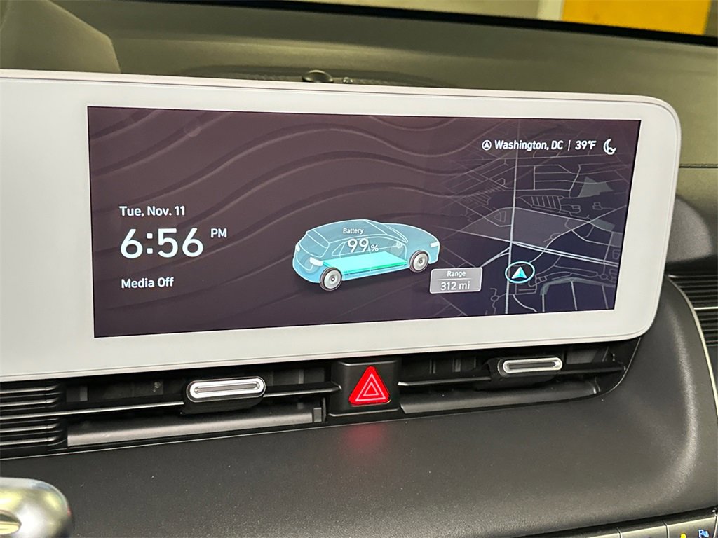 Used 2023 Hyundai Ioniq 5 Limited image 27