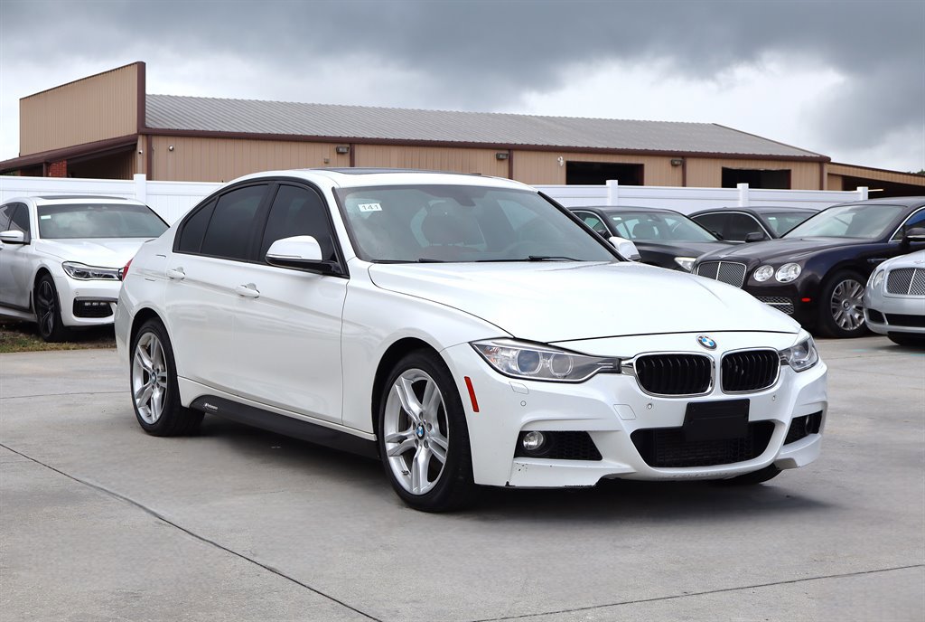 Used 2015 BMW 328i xDrive Sedan AWD/4WD image 9