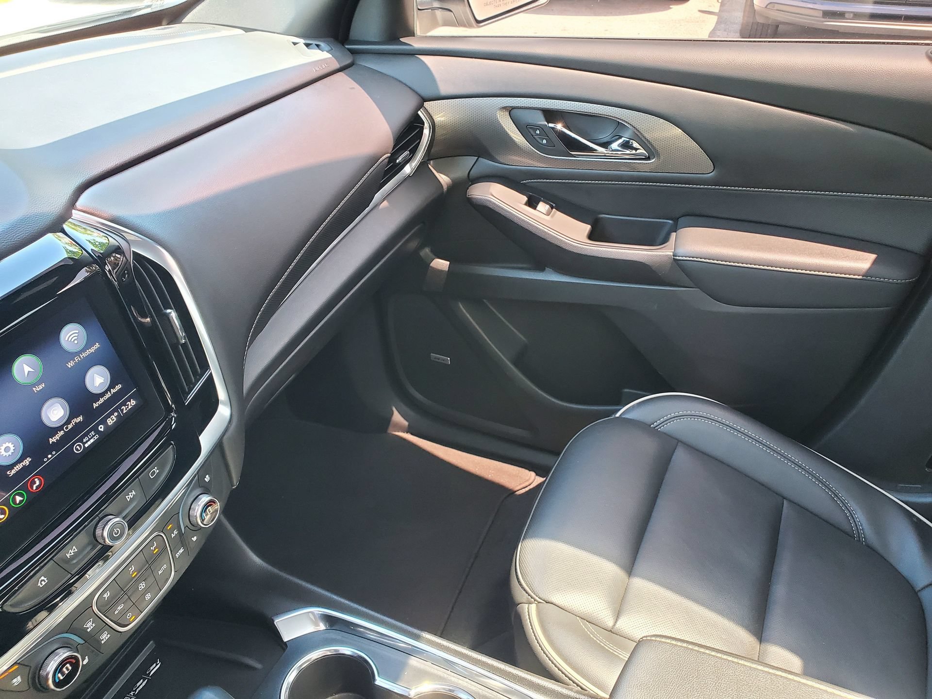 Used 2023 Chevrolet Traverse Premier w/ Redline Edition FWD image 27
