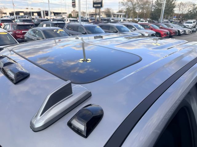 Used 2025 GMC Sierra 2500 AT4 w/ AT4 Premium Plus Package image 9