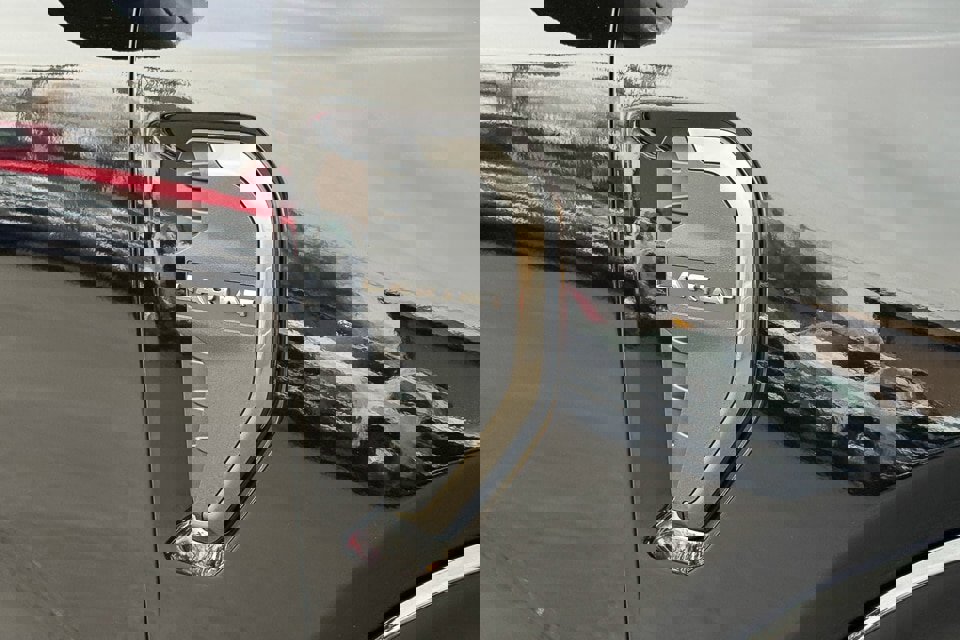 New 2025 Ford Ranger Lariat w/ Black Appearance Package image 9