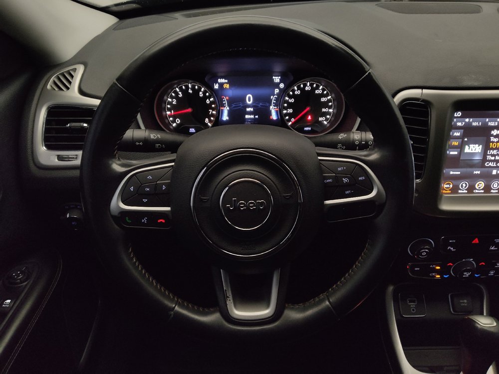 Used 2018 Jeep Compass Latitude w/ Popular Equipment Group FWD image 22