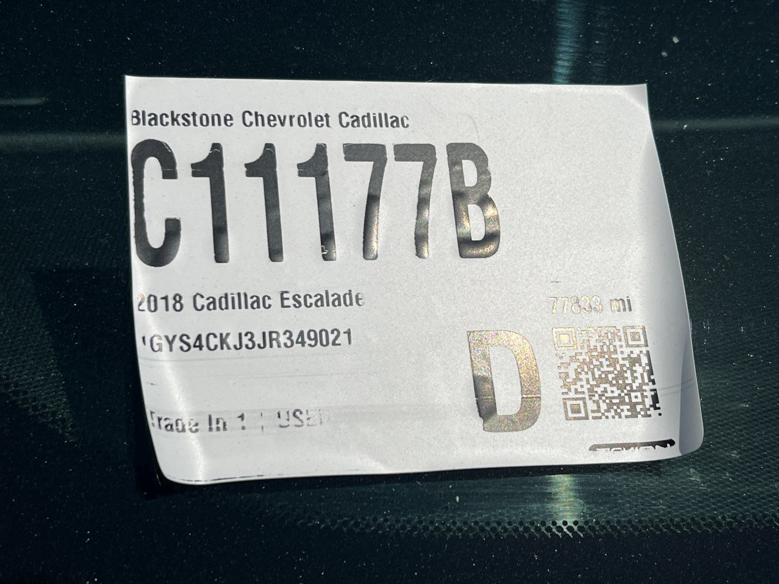 Used 2018 Cadillac Escalade Premium Luxury AWD/4WD image 3