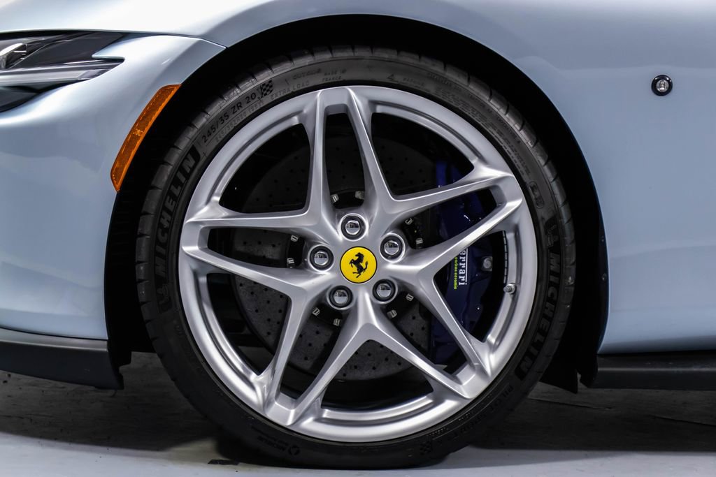 Certified 2025 Ferrari Roma Spider RWD image 63