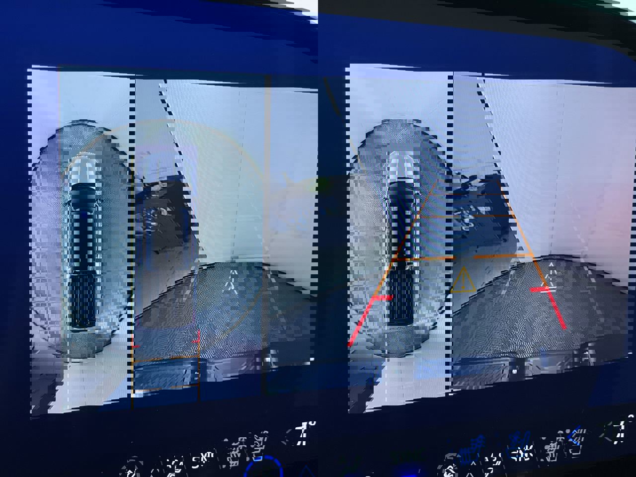 New 2025 Chevrolet Silverado EV LT image 76