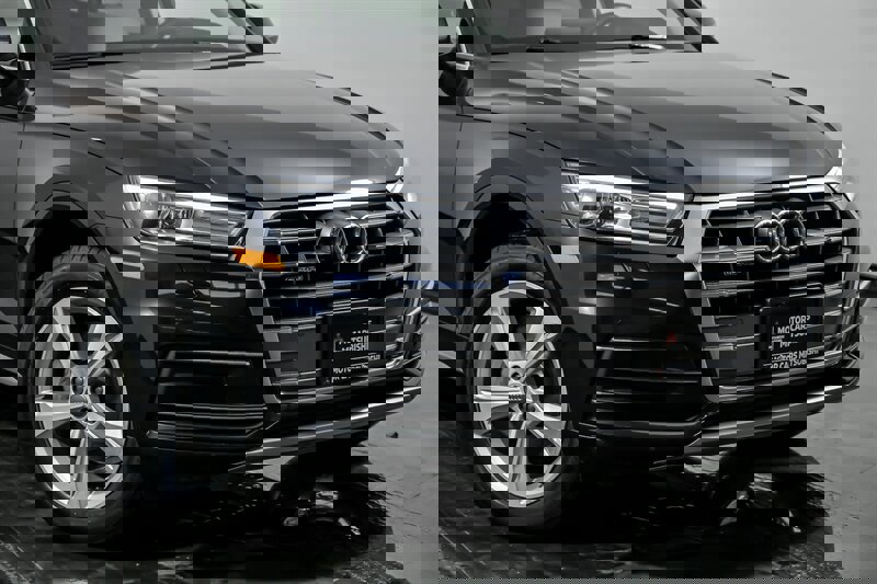 Used 2018 Audi Q5 2.0T Premium Plus image 2