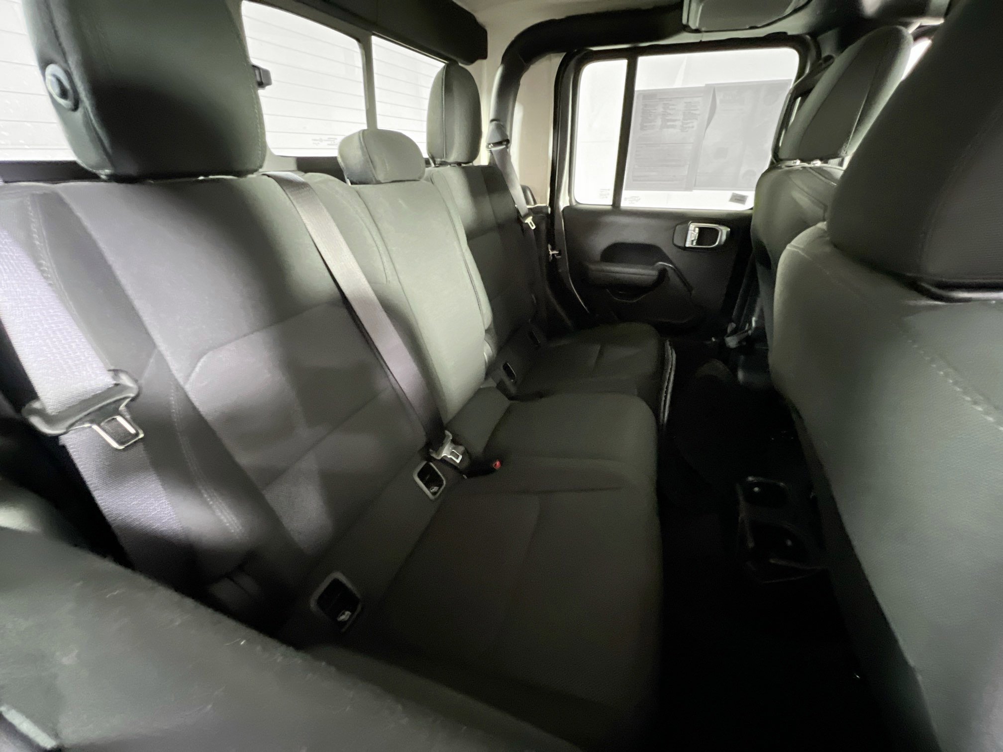 Used 2022 Jeep Gladiator Sport image 26